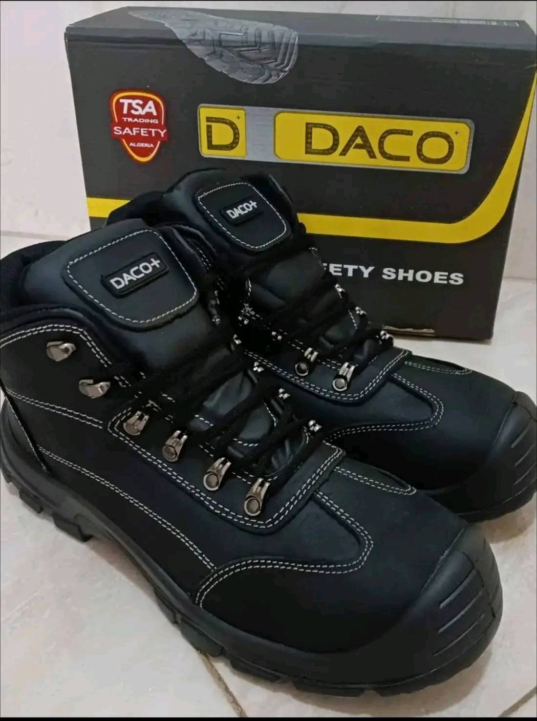 حذاء العمل DACO